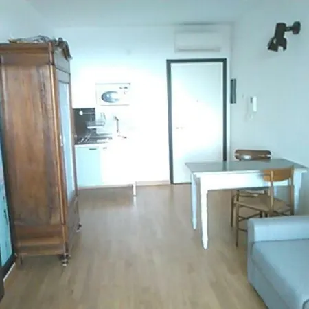 Apartman Torri Faro Genova