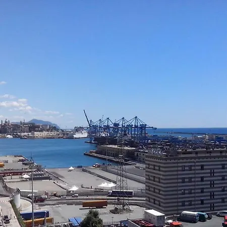 Torri Faro * Genova