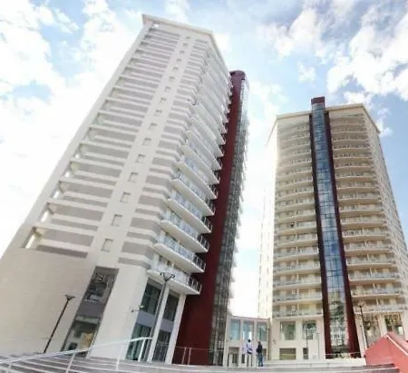 Torri Faro Apartman Genova